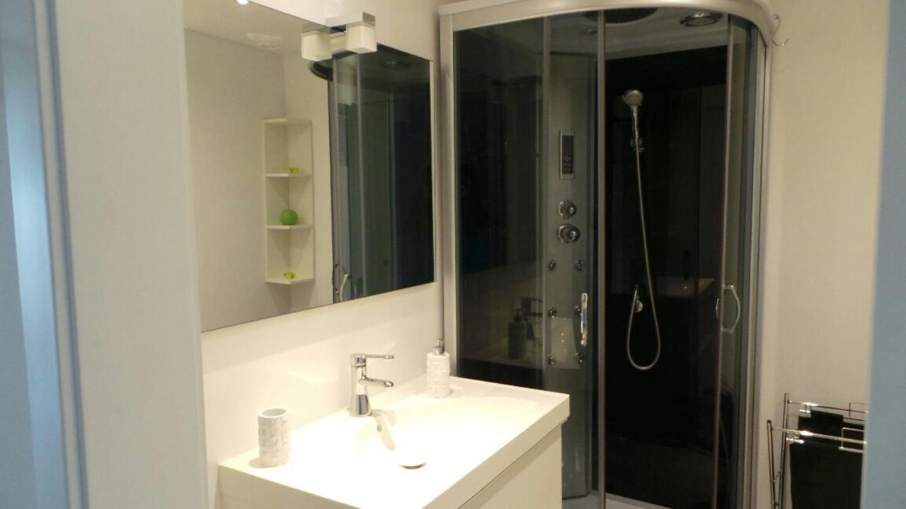 Ventur Balcony Apartment Canico  Room photo