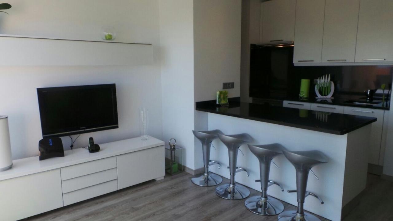 Ventur Balcony Apartment Canico  Room photo